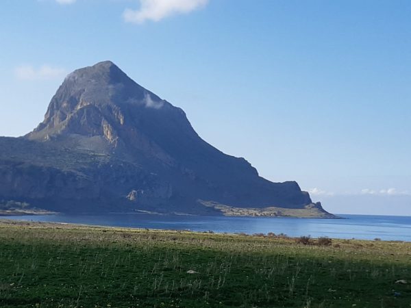 Custonaci, riaprono i sentieri della Riserva di monte Cofano