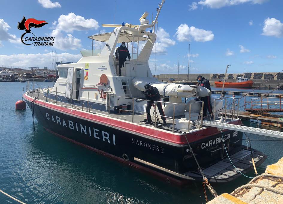 Pantelleria, controlli e sanzioni dei Carabinieri della motovedetta CC 819 Maronese