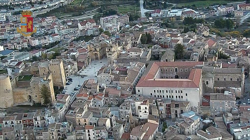 «Cinquanta euro per un voto»