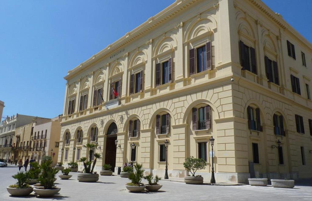 Trapani, la Giunta approva il bilancio consuntivo 2022