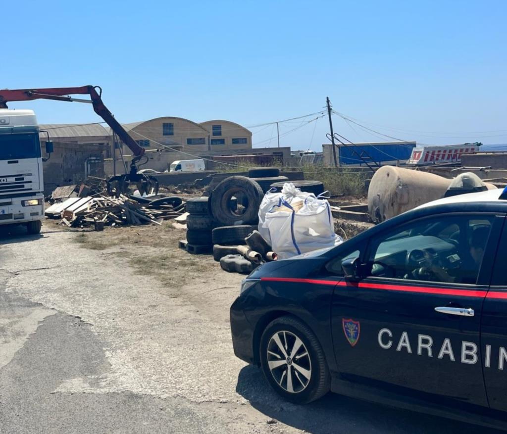 Pantelleria, bonificata un'area ricoperta da quintali di rifiuti speciali