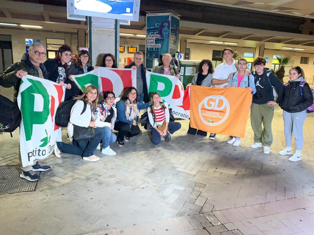 Grande partecipazione del Pd provinciale alla manifestazione di Roma