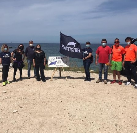 Erice, ripulita la costa di Pizzolungo per la Giornata Plastic Free