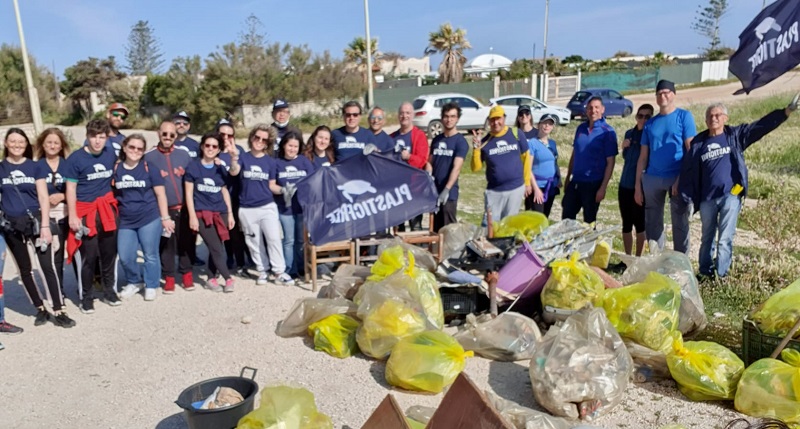 Giornata Plastic Free a Pizzolungo: raccolti quasi 700 chili di rifiuti