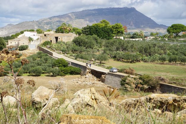 Gravi danni al vecchio ponte sul fiume Verderame ma è ancora aperto al transito - AGGIORNAMENTO
