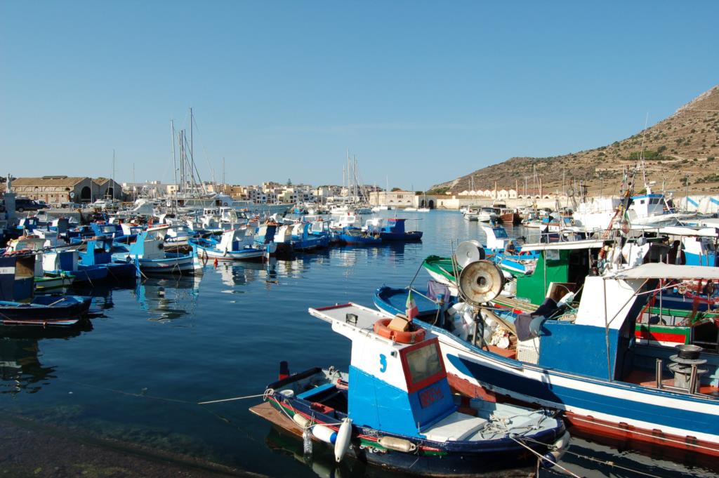Collegamenti con le isole minori, i sindaci chiedono chiarimenti