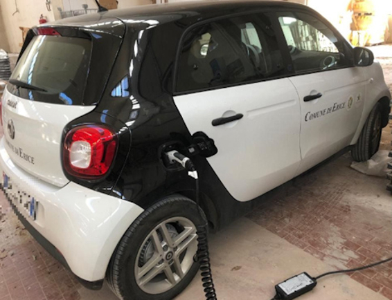 Erice: autorizzata la sosta gratuita negli stalli blu per auto 