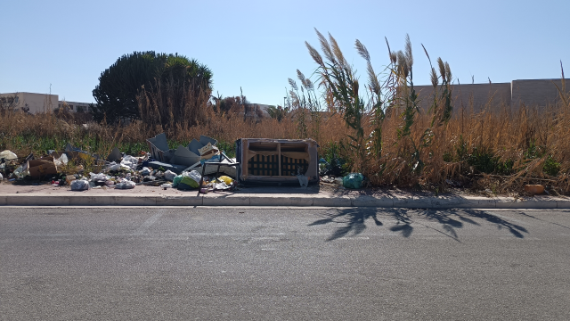 Erice, abbandono rifiuti: denunce e sanzioni da parte della Polizia municipale