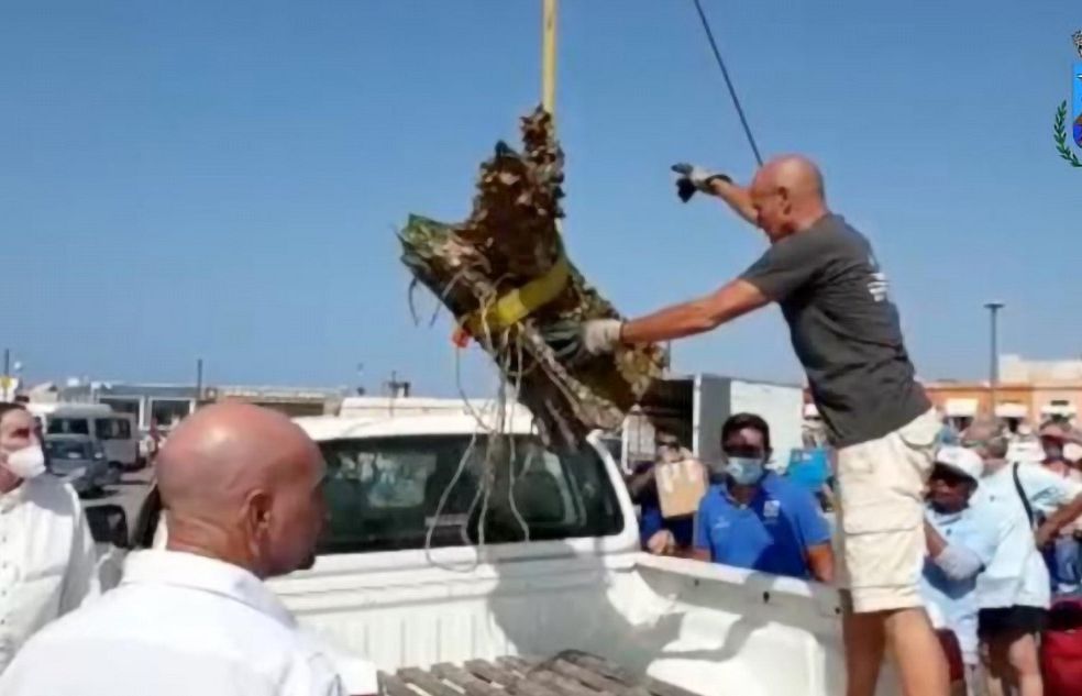Recuperati due rostri nelle acque delle Egadi