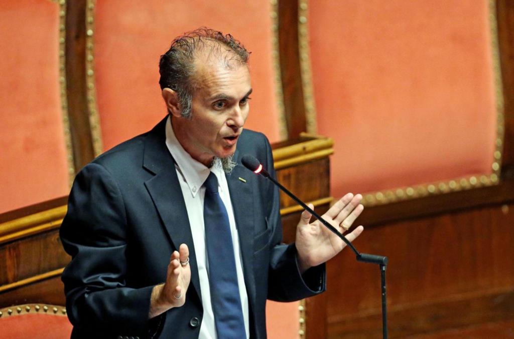 Interruzione servizio assistenza disabili: il senatore Santangelo presenta un'interrogazione parlamentare