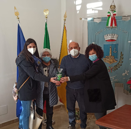 San Vito Lo Capo: accesa una luce verde in solidarietà con i profughi