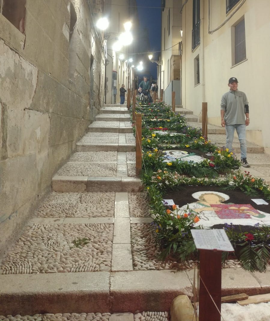 Ultimo giorno per visitare la XIII edizione della Scalinata San Domenico Art&Fiori 2023