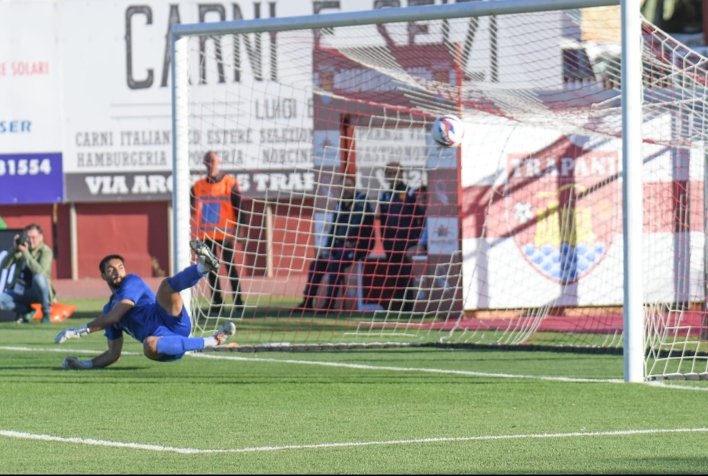 Il Trapani batte il San Luca e ritrova la vetta solitaria della classifica