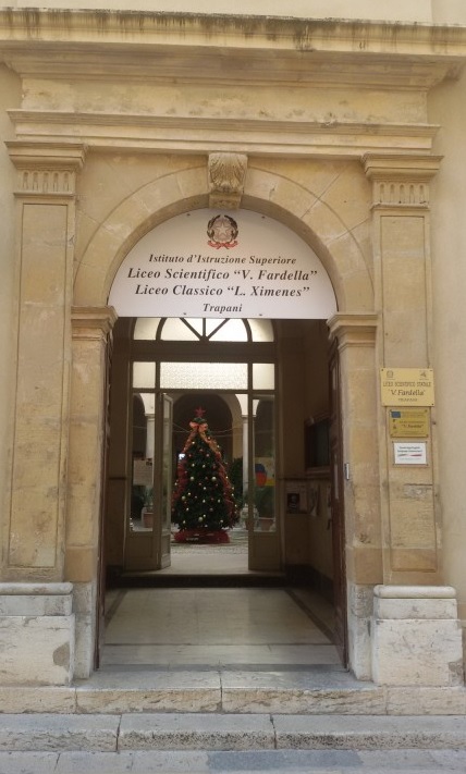Trapani, due classi del Liceo Fardella-Ximenes premiate dal Senato