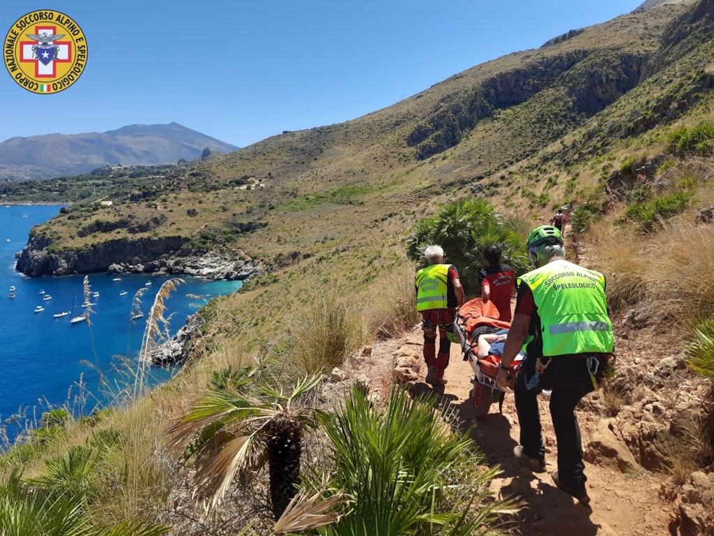 Riserva della Zingaro, soccorsa una turista francese