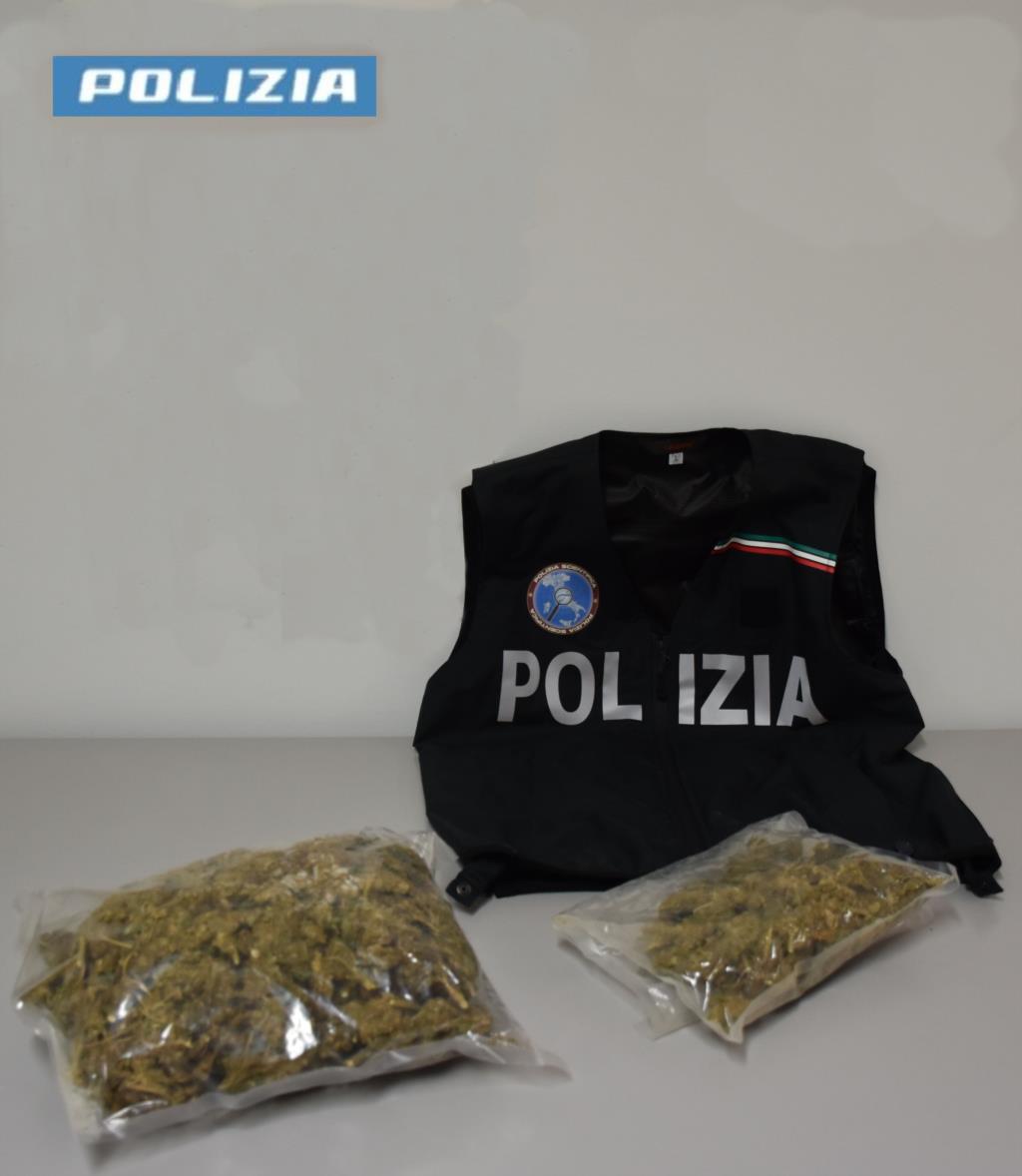 Marsala, arrestato spacciatore di marjuana