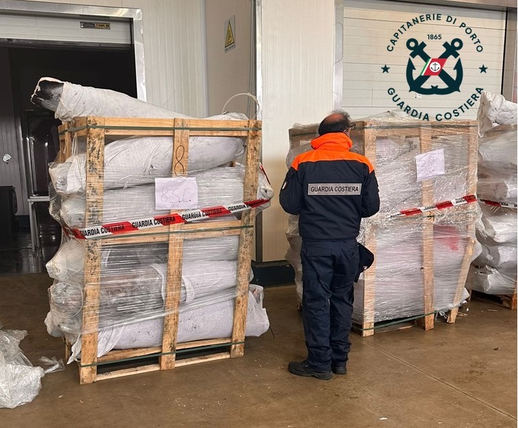 Mazara, sequestrati 9,5 tonnellate di pesce spada