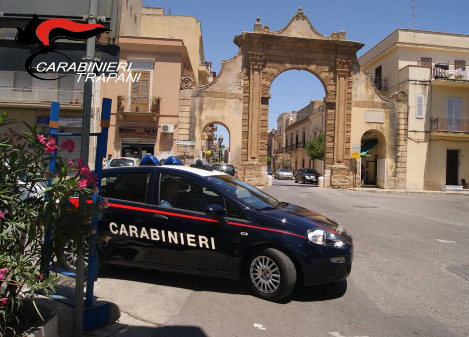 Castelvetrano, maltrattava la madre: denunciato