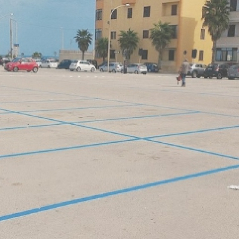 Riorganizzazione parcheggi in piazza Vittorio Emanuele a Trapani: l’assessore La Porta risponde alle polemiche