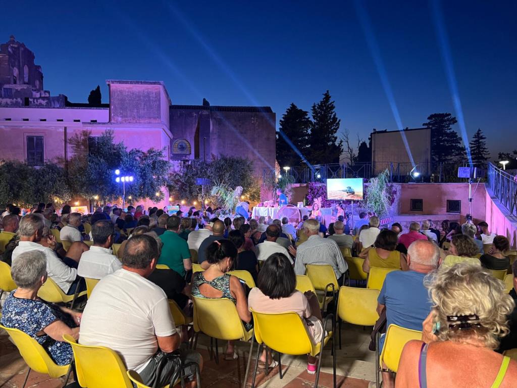 Castelluzzo accende i riflettori su 