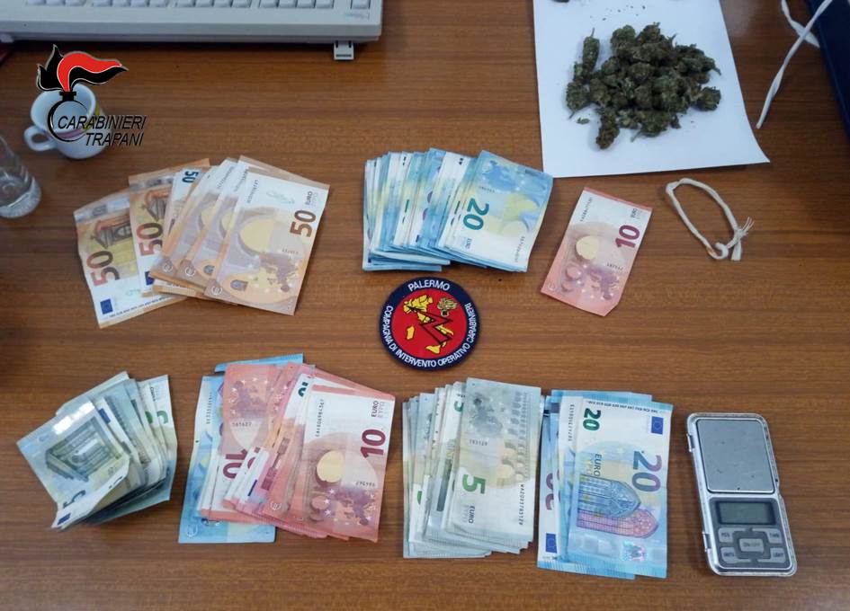 Alcamo: spaccio di marijuana, in manette un ventinovenne