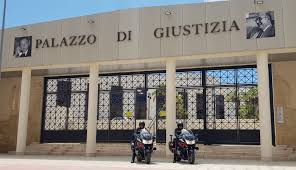 Marsala, finti matrimoni e lavoro per permessi soggiorno: 5 indagati