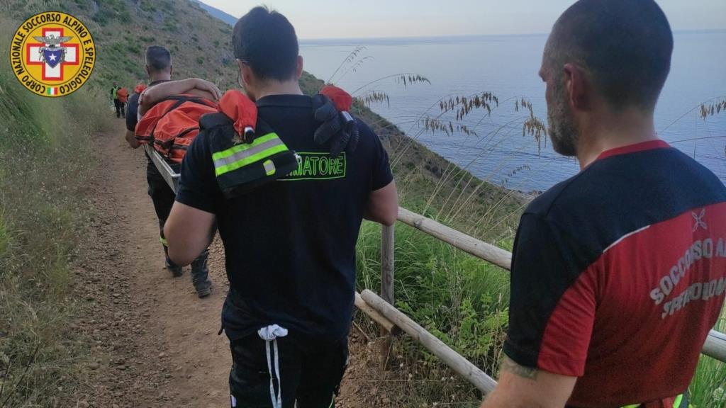 Turista ferito alla Zingaro salvato dal Soccorso alpino