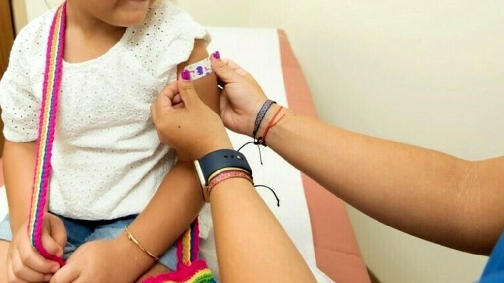 Campagna vaccinale antiCovid, via libera in Sicilia a dose booster per bambini da 5 a 11 anni