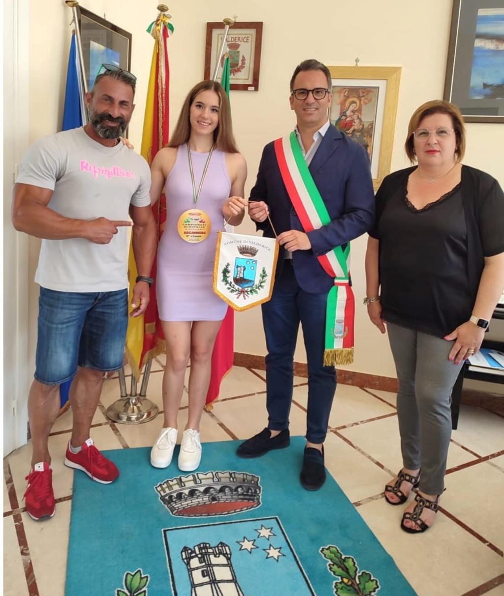 Valderice. La diciottenne Anna Bonaventura ai campionati mondiali di Body Building