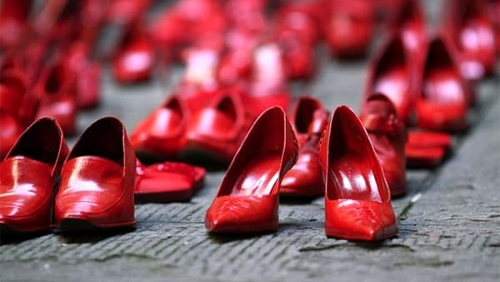 Giornata internazionale contro la violenza sulle donne; la Cgil di Trapani si illuminerà di rosso