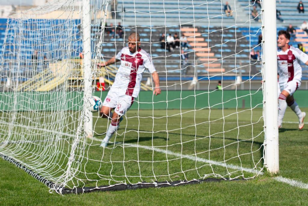 Torna a vincere il Trapani: 0-2 al Latina di Boscaglia