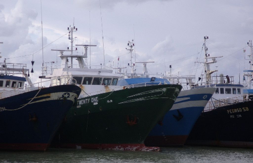 Tentato sequestro di quattro pescherecci al largo di Tripoli